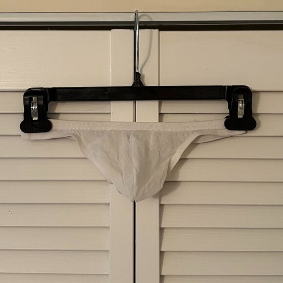 N2N Net Thong - Picture 1 of 3